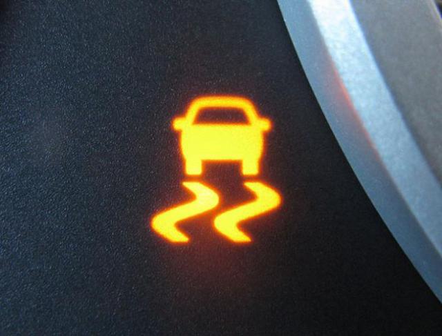 Reparo em Controle de Estabilidade e Tração