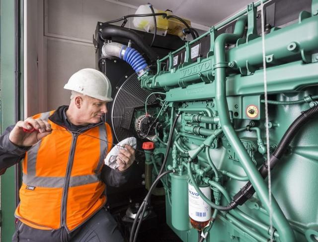 Engemec Mecânica especializada em serviços de mecatrônica automotiva e eletromecânica industrial com inspeção e análise técnica