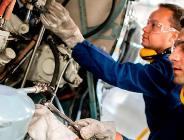 Engemec Mecânica especializada em serviços de mecatrônica automotiva e eletromecânica industrial com inspeção e análise técnica